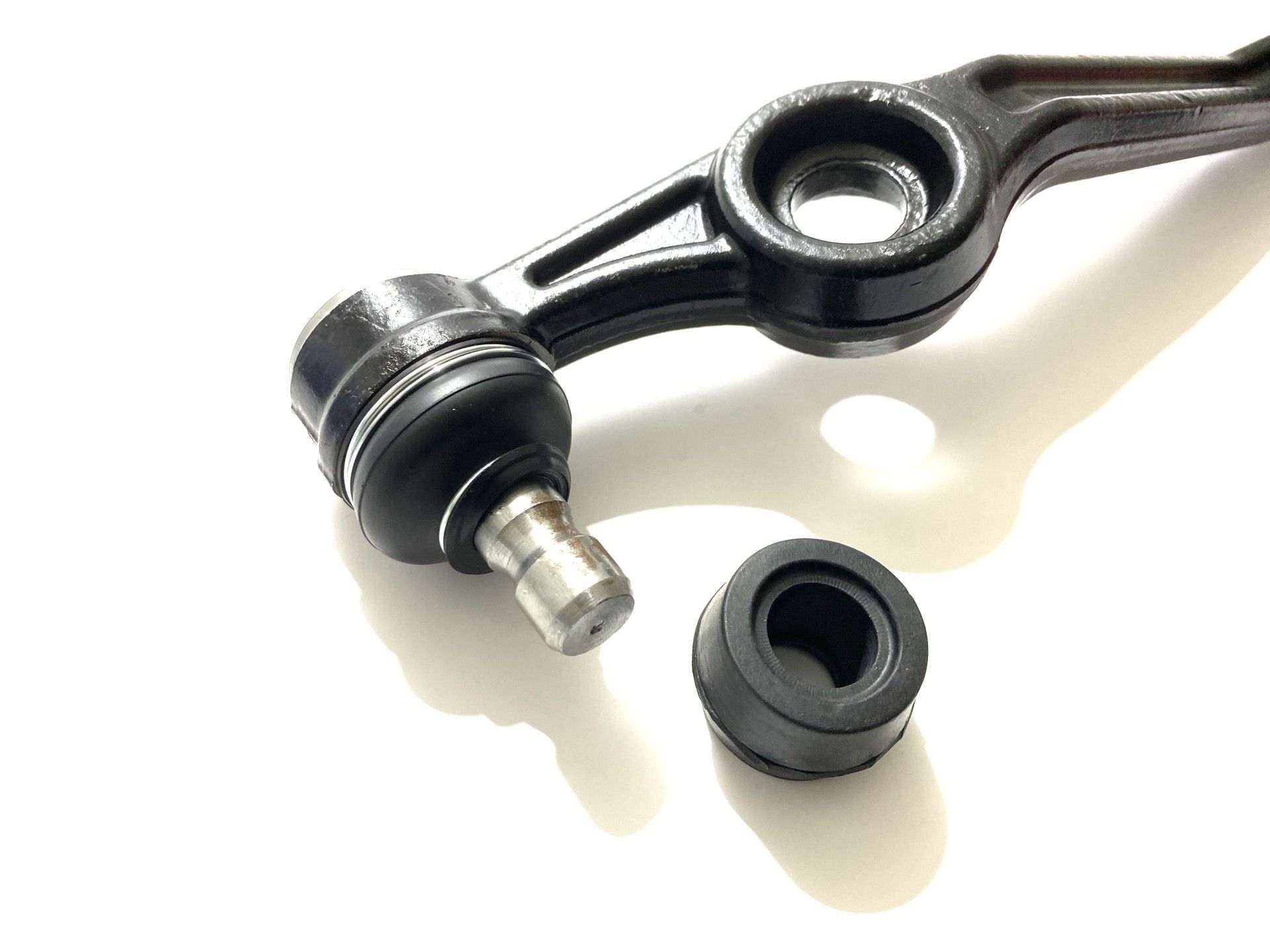 Важіль передній R Lifan 320 KIMIKO