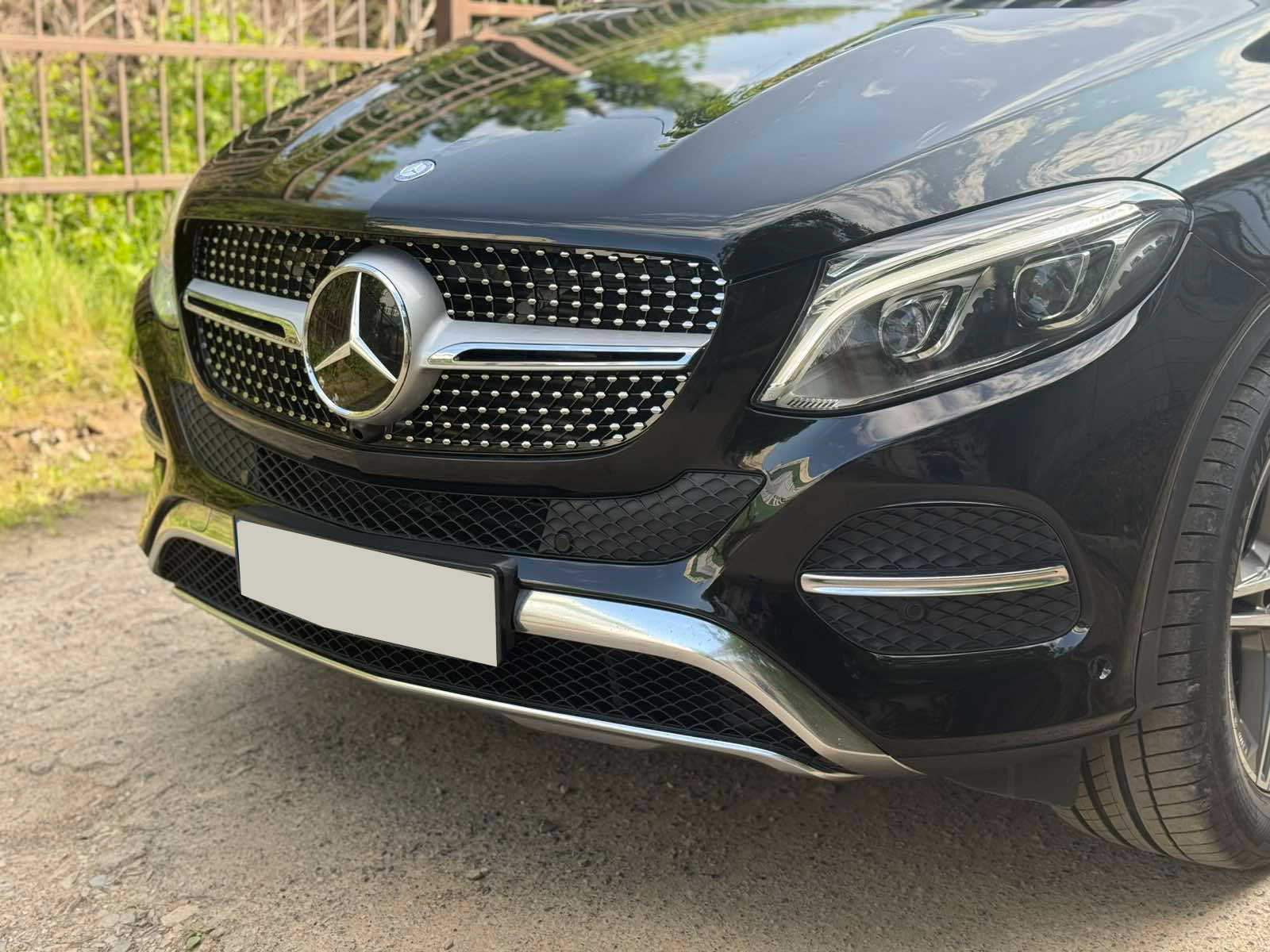 Тюнінг решітка Diamond (GLE) З місцем під камеру для Mercedes GLE/ML сlass W166 2011-2018 рр