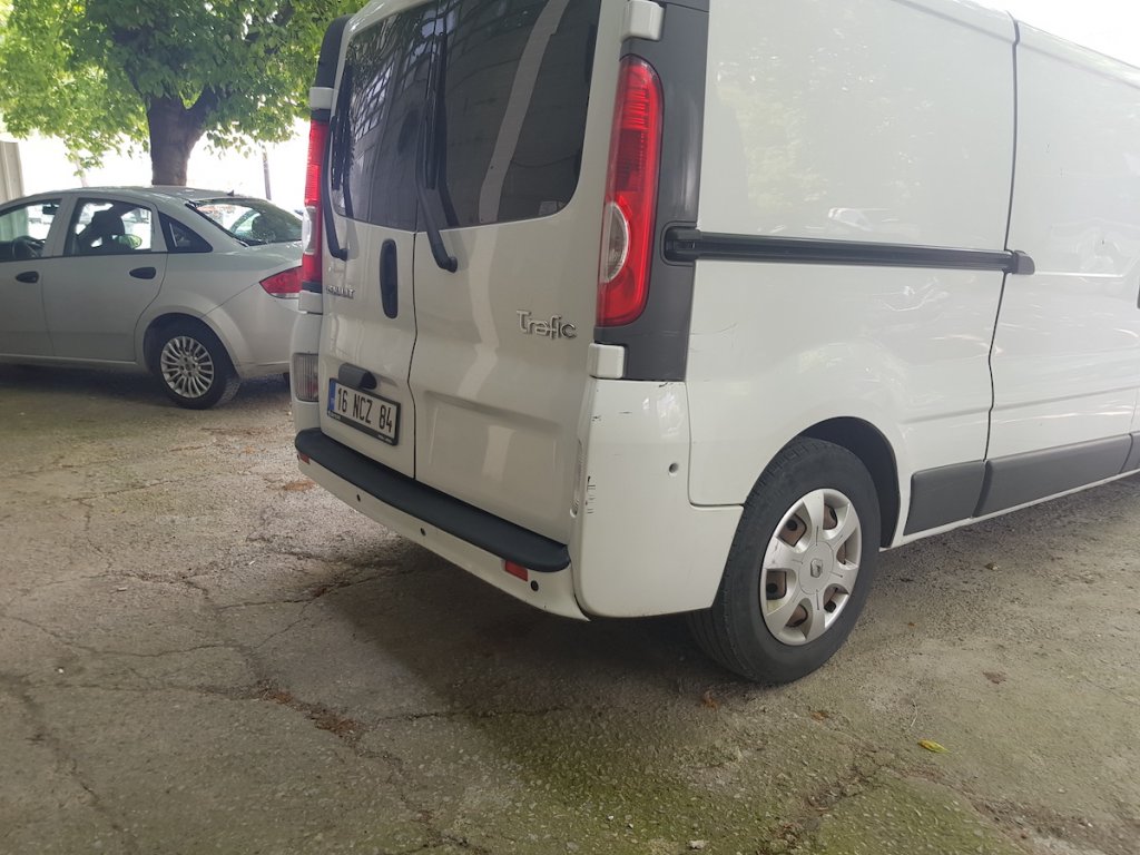 Накладка на задній бампер EuroCap (ABS) для Opel Vivaro 2001-2015 рр