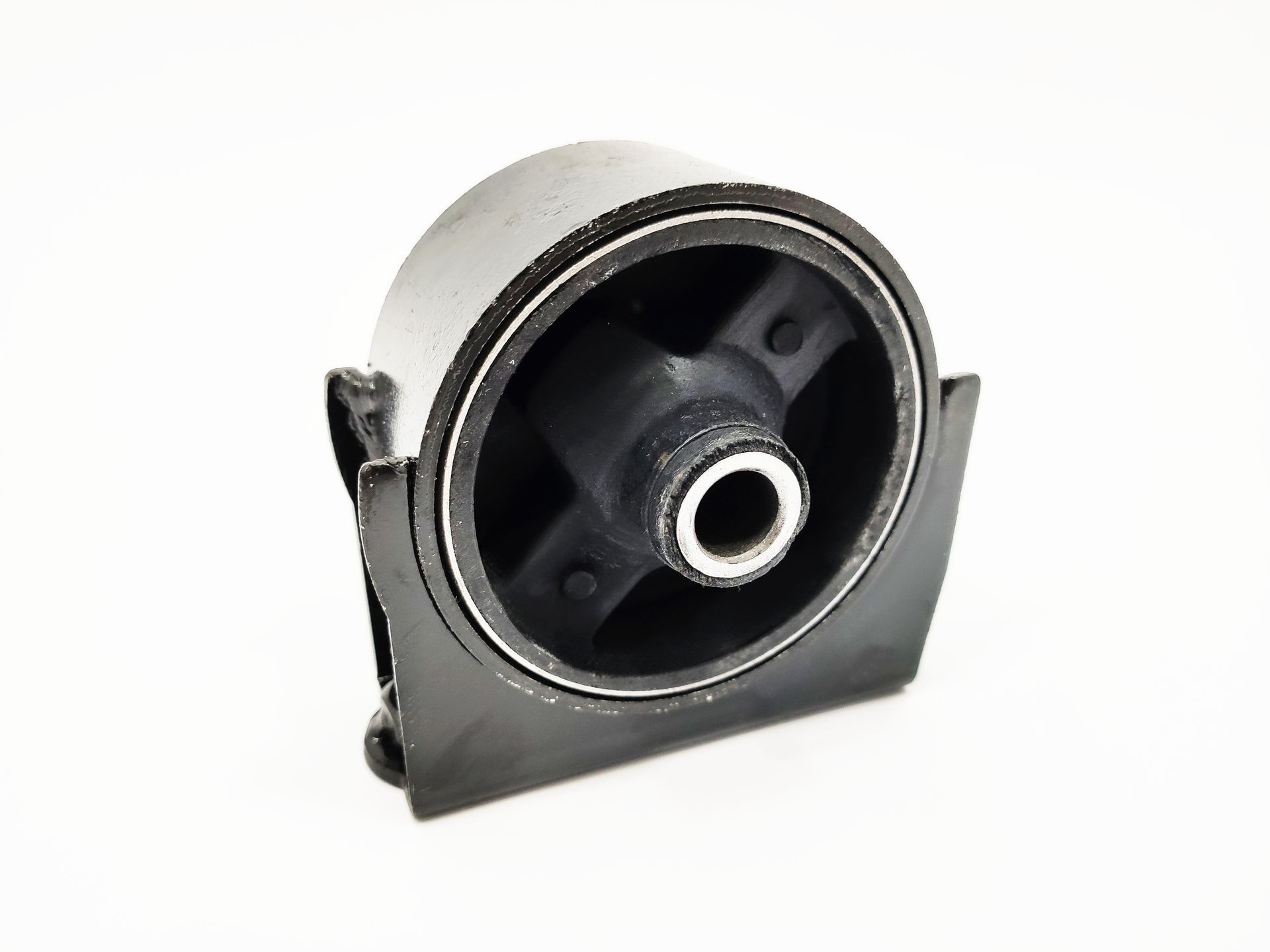 Подушка двигуна передня Geely EC7/EC7RV KLM