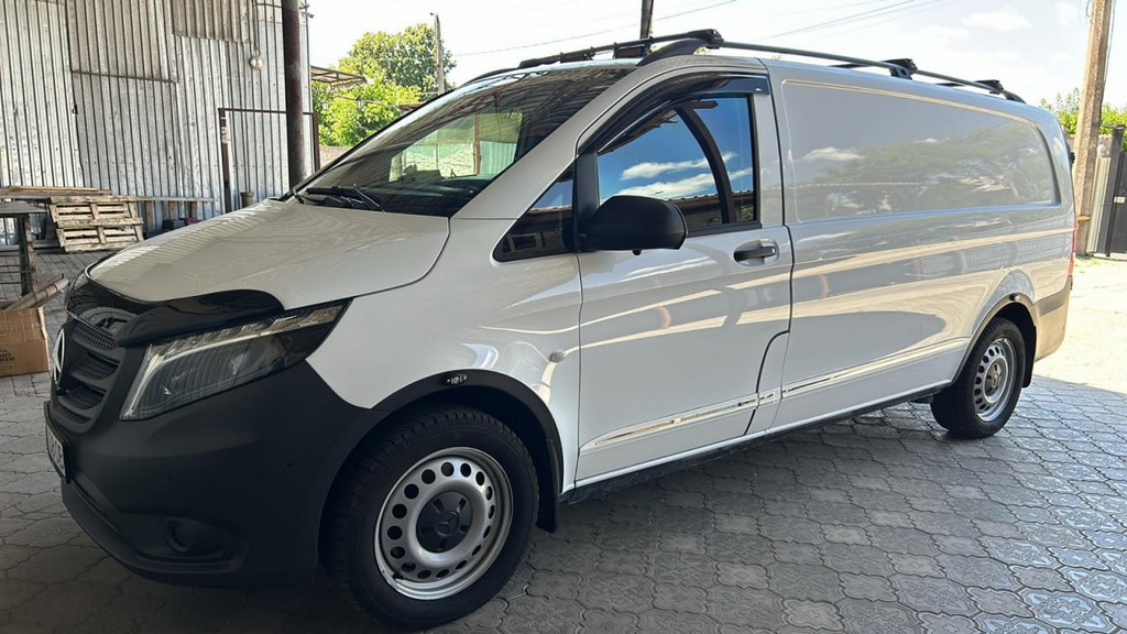 Накладки на арки (4 шт, чорні) для Mercedes Vito/V-class W447 2014- рр