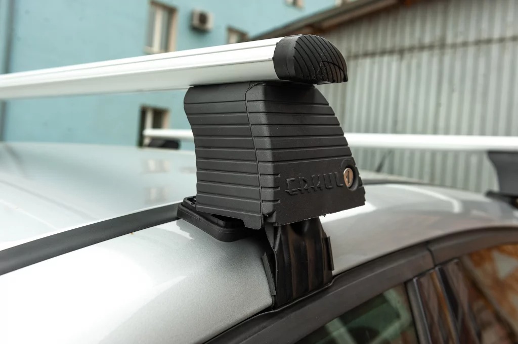 Автобагажник Ercul V4 (хром, пара) для Daewoo Lanos