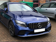 Передня решітка Panamericana GT (для Avantgarde/AMG-Line/C43 AMG) 2018-2026, з камерою для Mercedes C-сlass W205 рр