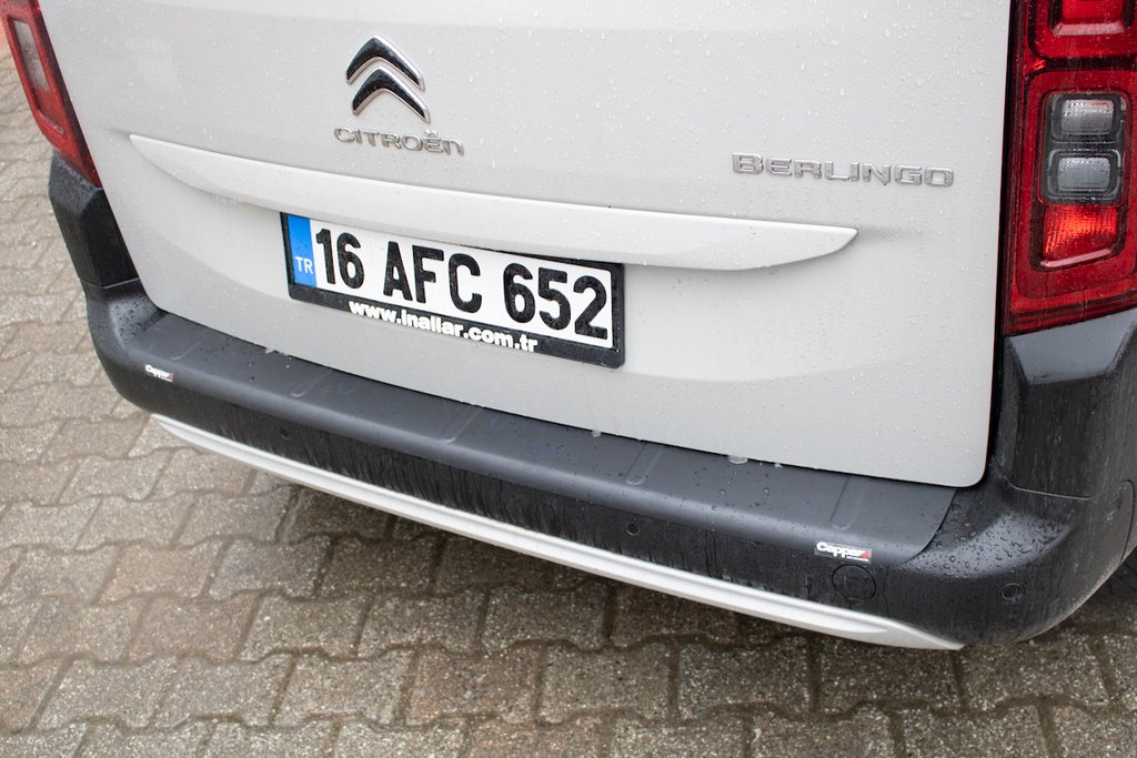 Накладка на задній бампер (ABS) для Citroen Berlingo/Multispace 2018- рр
