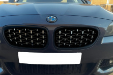 Ніздрі Diamond Silver (чорна окантовка) BMW 5 серія F10/F11 2010-2016 рр.