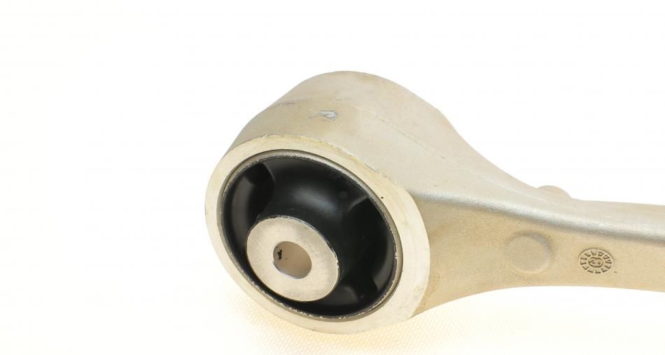 Важіль передній нижній поздовжній R Tesla Model X MEYLE