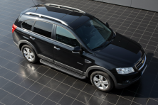 Бокові пороги Tayga Black (2 шт., Алюміній) 2006-2015 Chevrolet Captiva 2006-2019 рр.