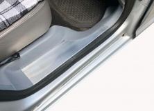 Накладки на внутрішні пороги (без напису, сталь) 3 штуки для Volkswagen Caddy 2004-2010 рр