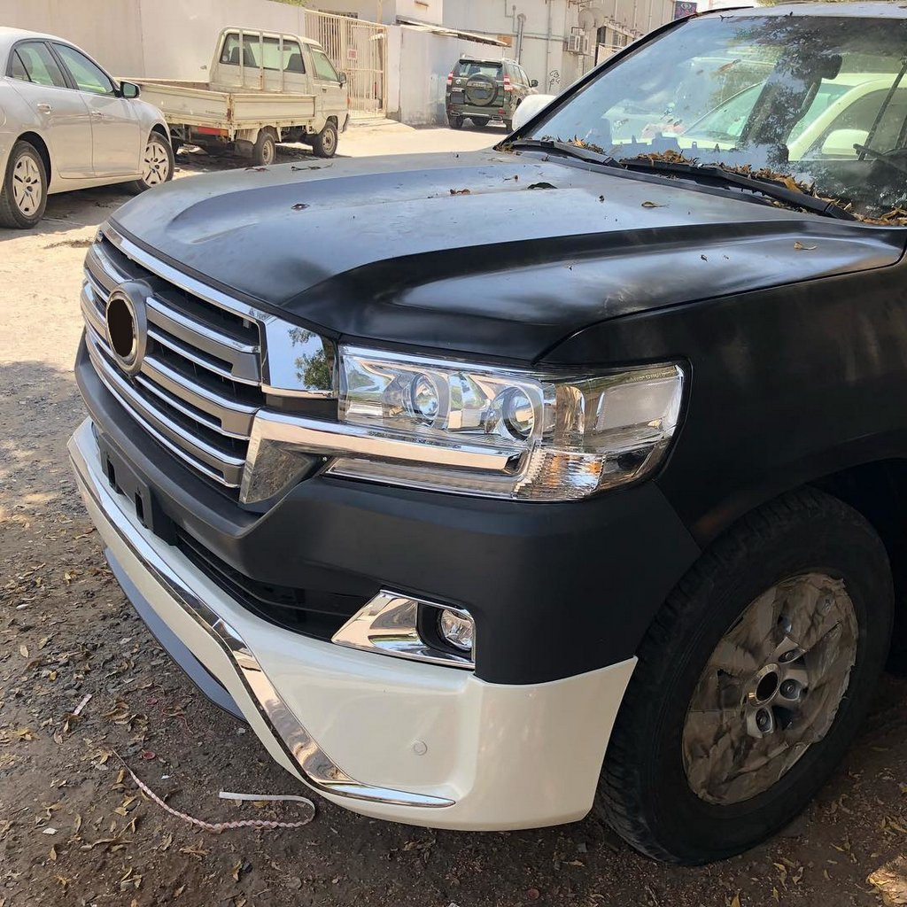 Комплект рестайлінгу з LC200 2008-2015 на 2016 Executive для Toyota Land Cruiser 200 рр