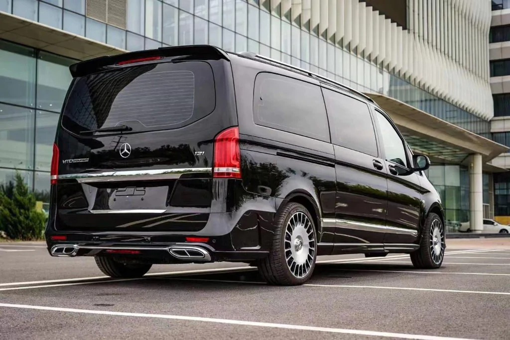 Задній бампер Maybach для Mercedes Vito / V-class W447 2014- рр