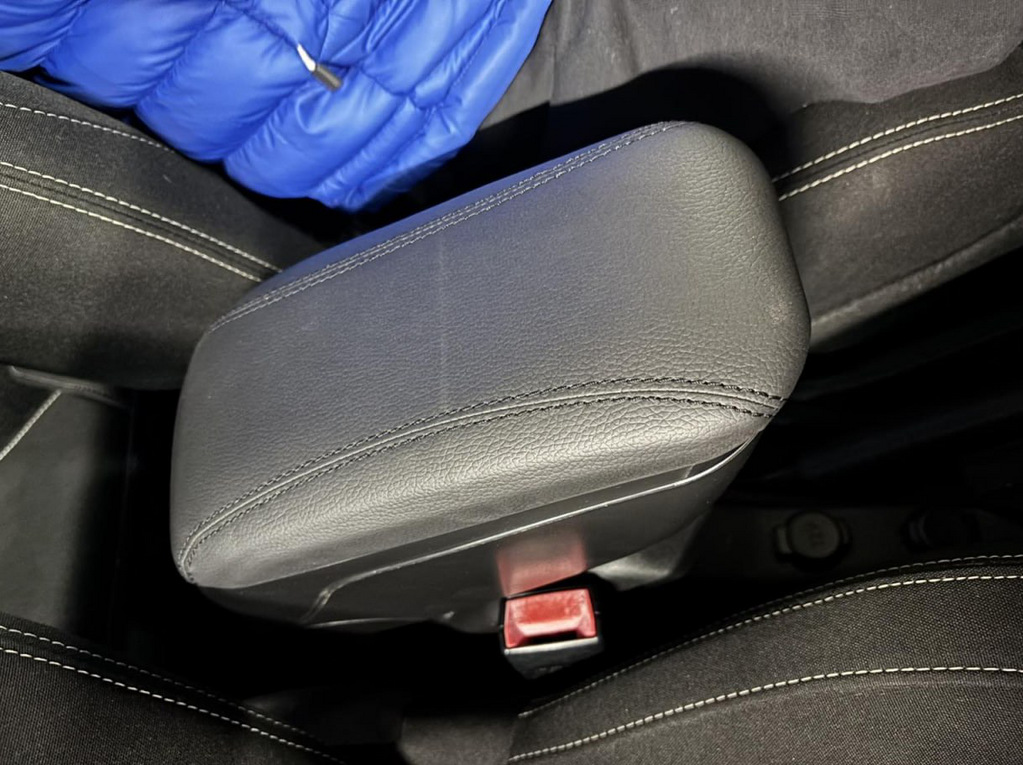 Адаптер на підлокітник для Citroen C-3 2009-2016 рр