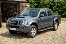 Бокові пороги Maya V1 (2007-2012, 2 шт., Алюміній) Isuzu D-Max 2002-2011 рр.