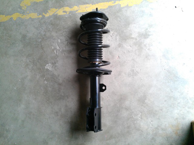 Амортизатор передній (газ) R Chery Tiggo (оригінал)