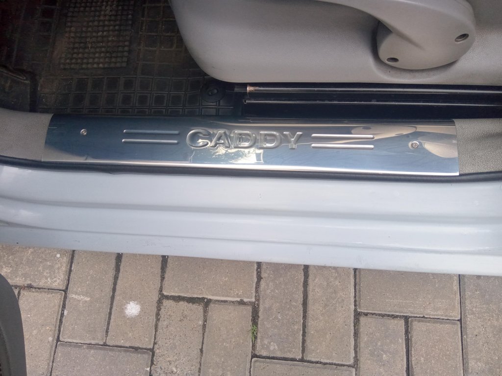 Накладки на внутрішні пороги (Omsa, нерж) 3 штуки для Volkswagen Caddy 2004-2010 рр