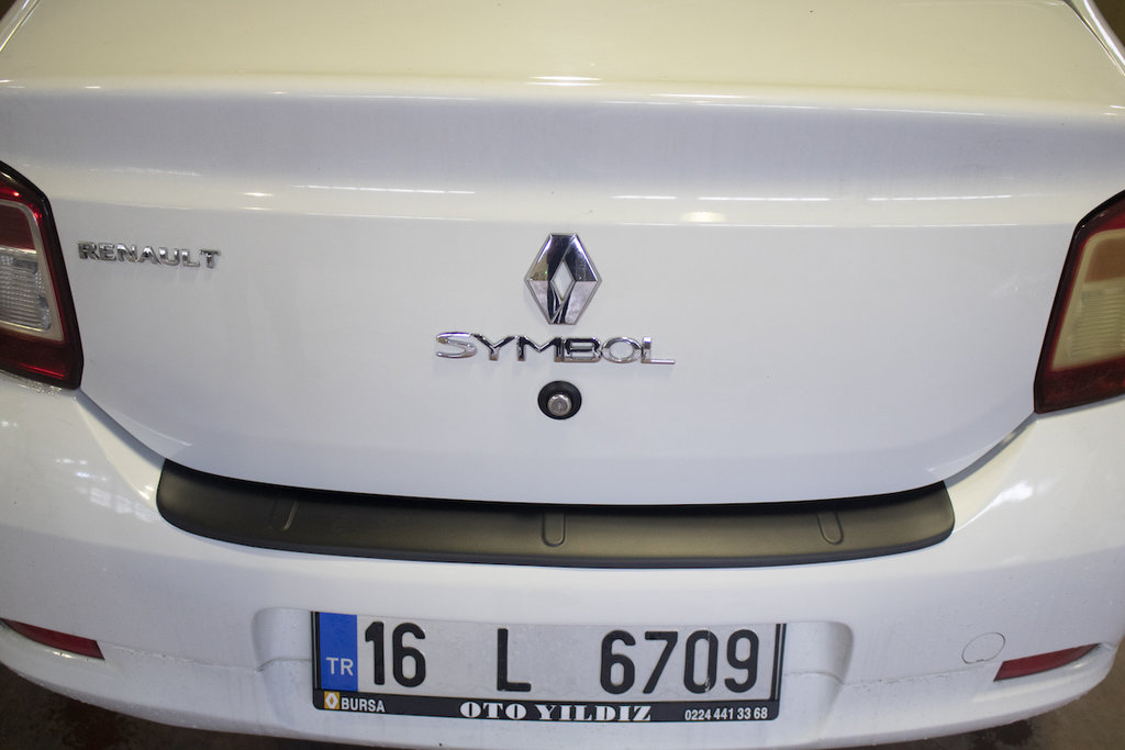 Накладка на задній бампер EuroCap (ABS) для Renault Logan II 2013-2022 рр