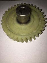 Шестерня ведомая привода электропилы Vorskla (d-10mm, D-74мм 33 шлицов с правым наклоном)