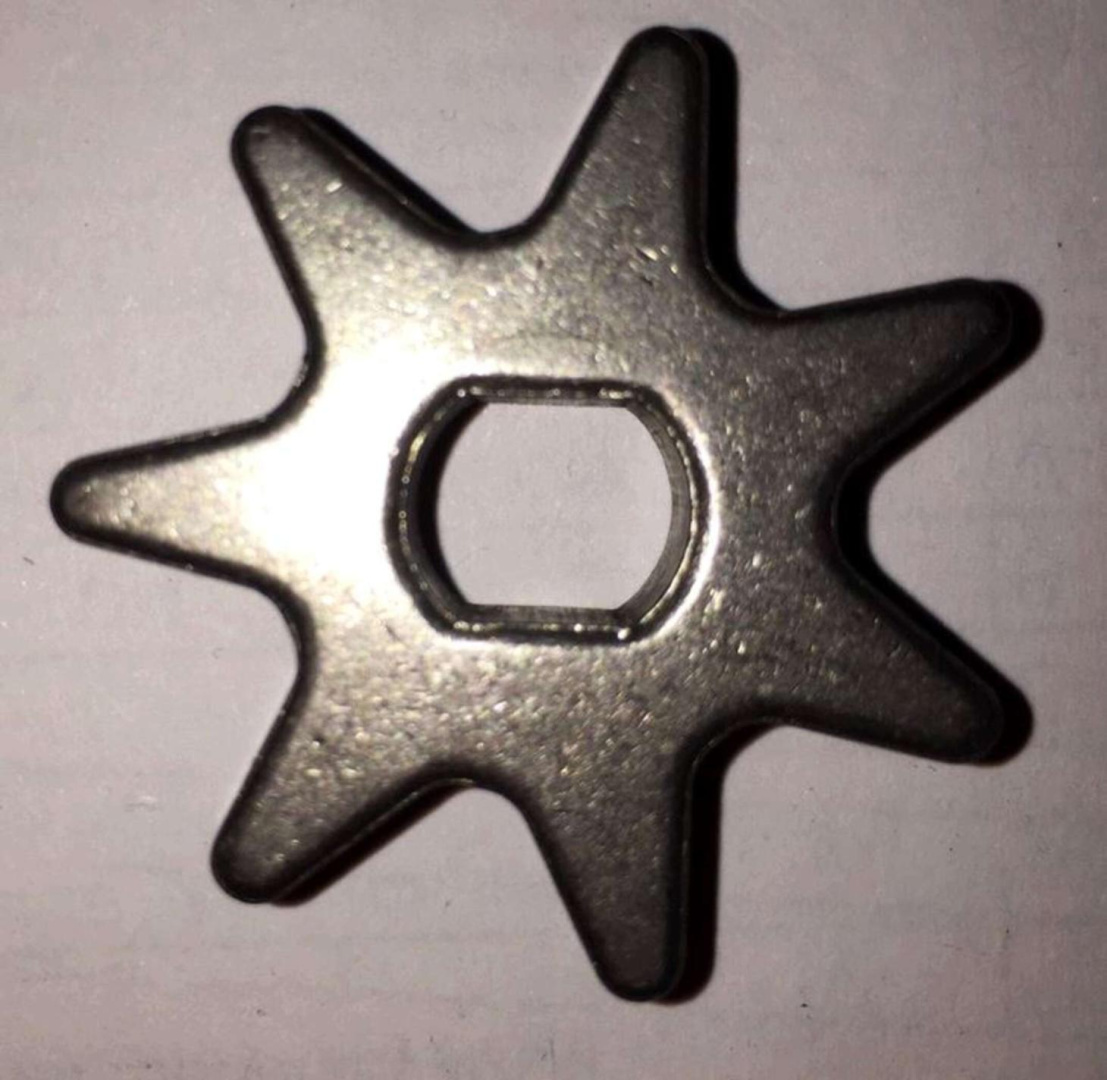 Звезда электропилы (венец привода)   (D-30, d-8/10, H-8,2mm)   KZ