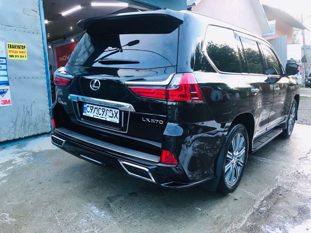 Накладка на торець заднього бампера (2016-2026, 2 шт) для Lexus LX570/450d рр