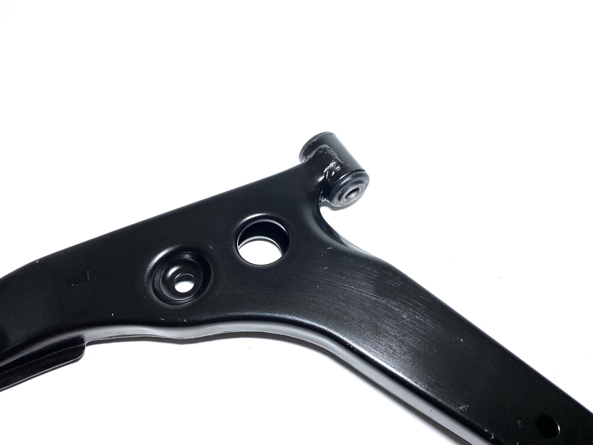 Важіль передній L Chery Elara/E5 KLM