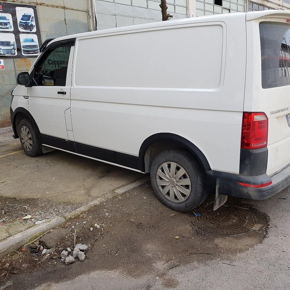 Комплект молдингів і арок (11 деталей) 2 двері, Коротка база для Volkswagen T5 2010-2015 рр