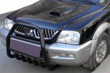 Кенгурятник QT007 Black (нерж.) Mitsubishi L200 1996-2006 рр.