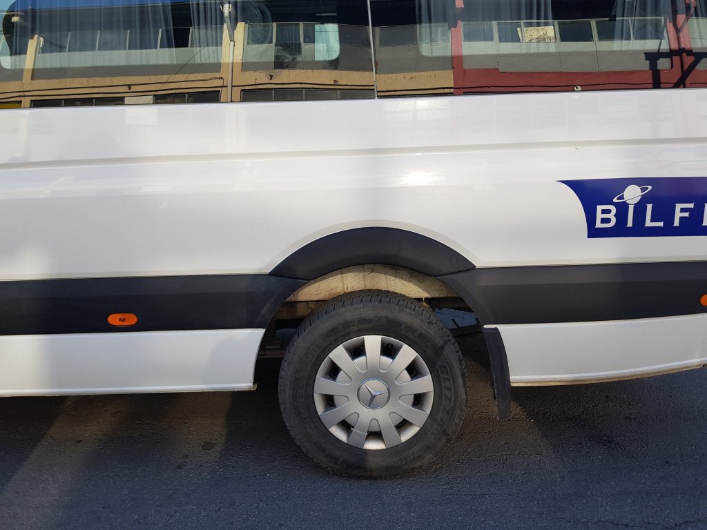 Накладки на арки широкі (4 шт, чорні) для Mercedes Sprinter W906 2006-2018 рр
