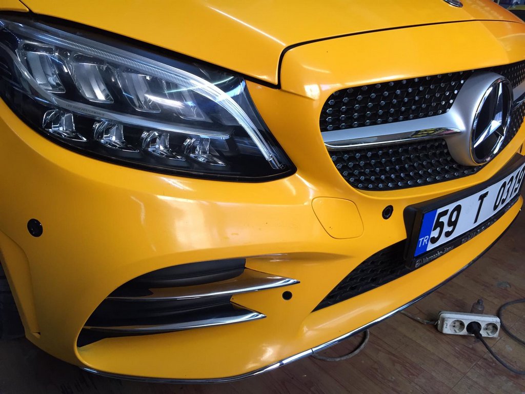 Накладки на противотуманки для AMG (4 шт) для Mercedes C-сlass W205 2014-2021рр