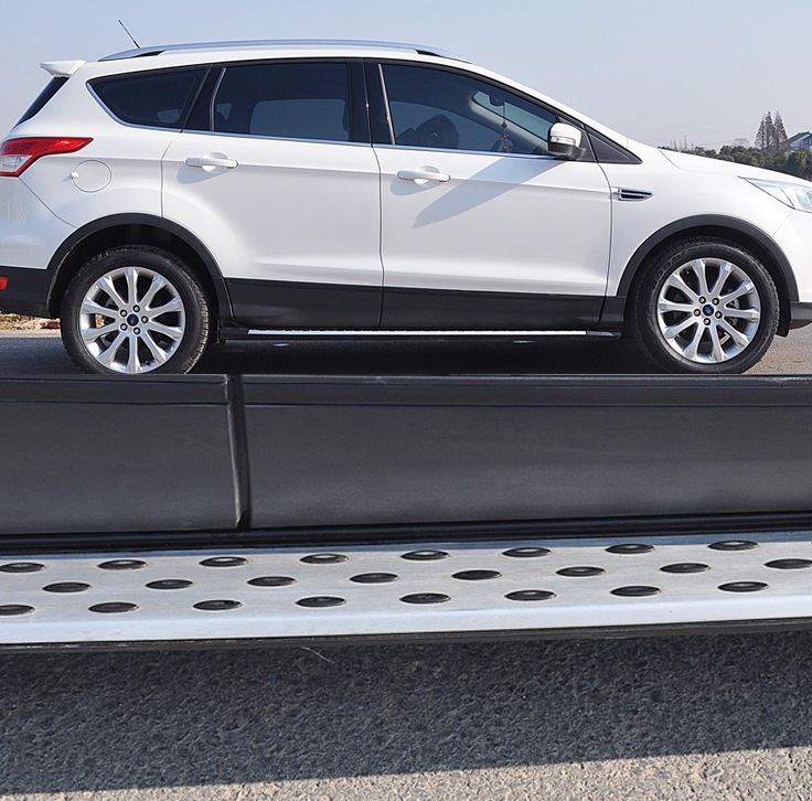 Бокові пороги OEM-V2 (2 шт., алюміній) для Ford Kuga/Escape 2013-2019 рр