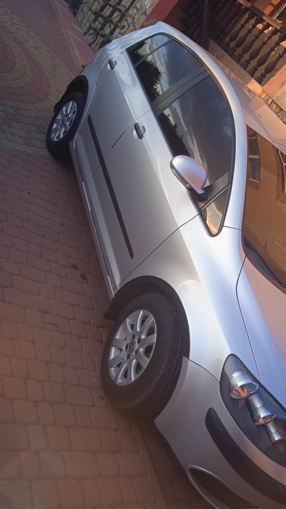 Накладки на арки (4 шт, чорні) для Volkswagen Golf Plus 2004-2014 рр
