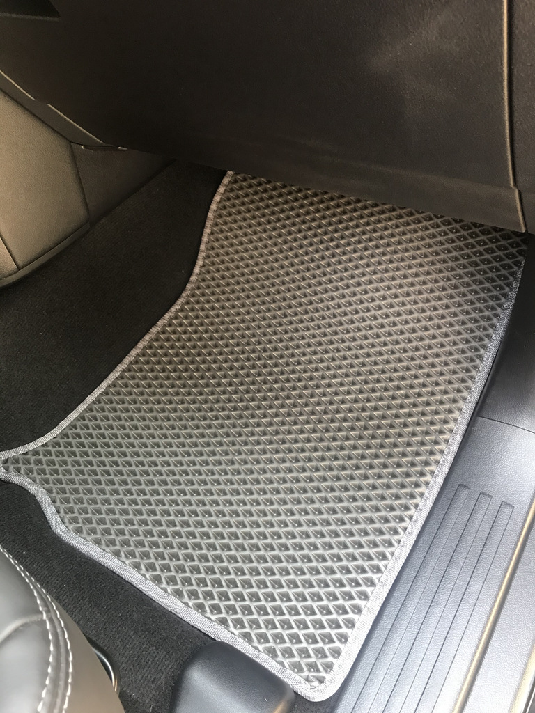 Килимки EVA (чорні) 7 місцевий, 2013-2022 для Toyota Land Cruiser Prado 150