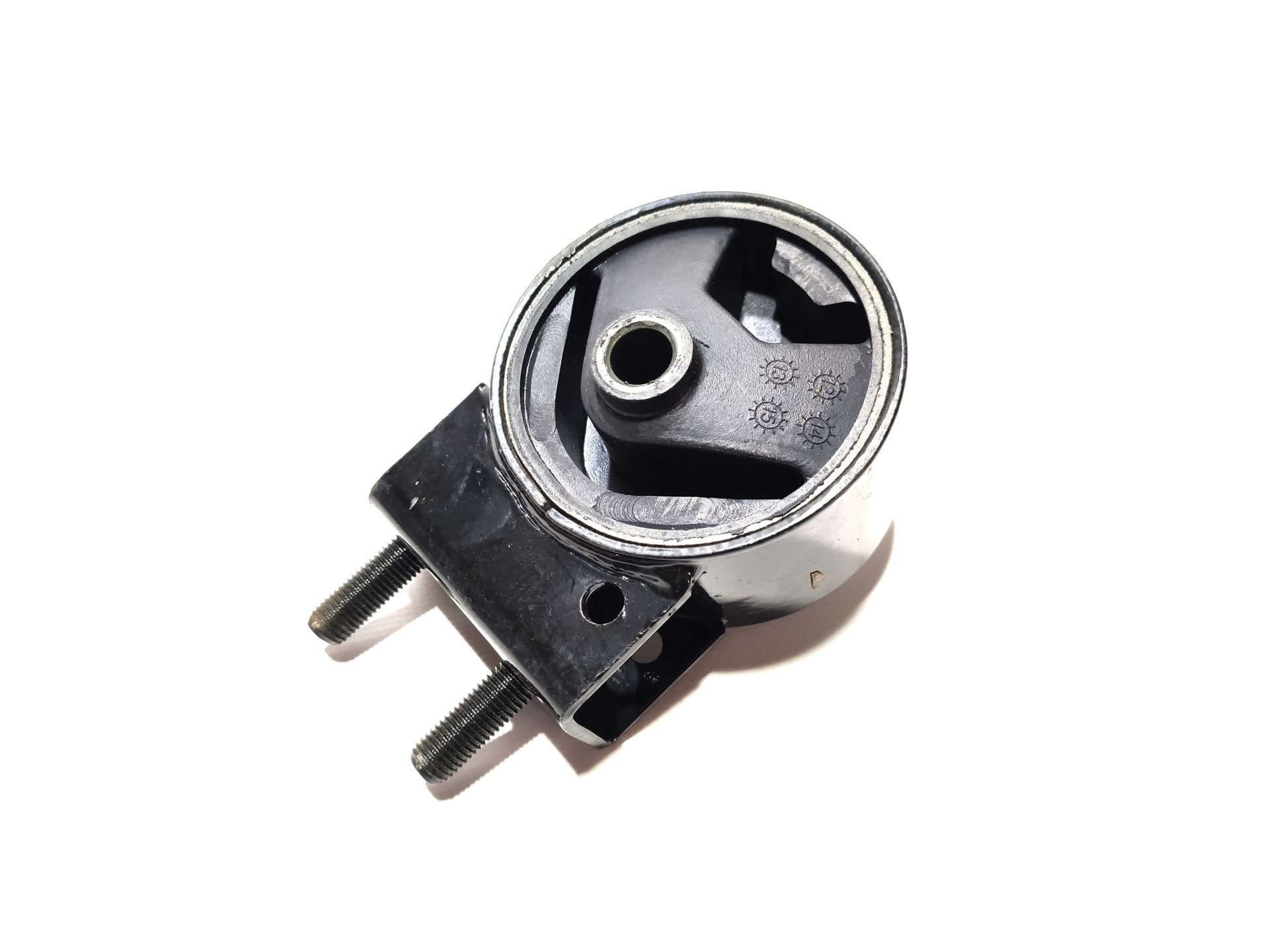 Подушка двигуна L 1.3/1.5L Geely CK/CK2 KLM