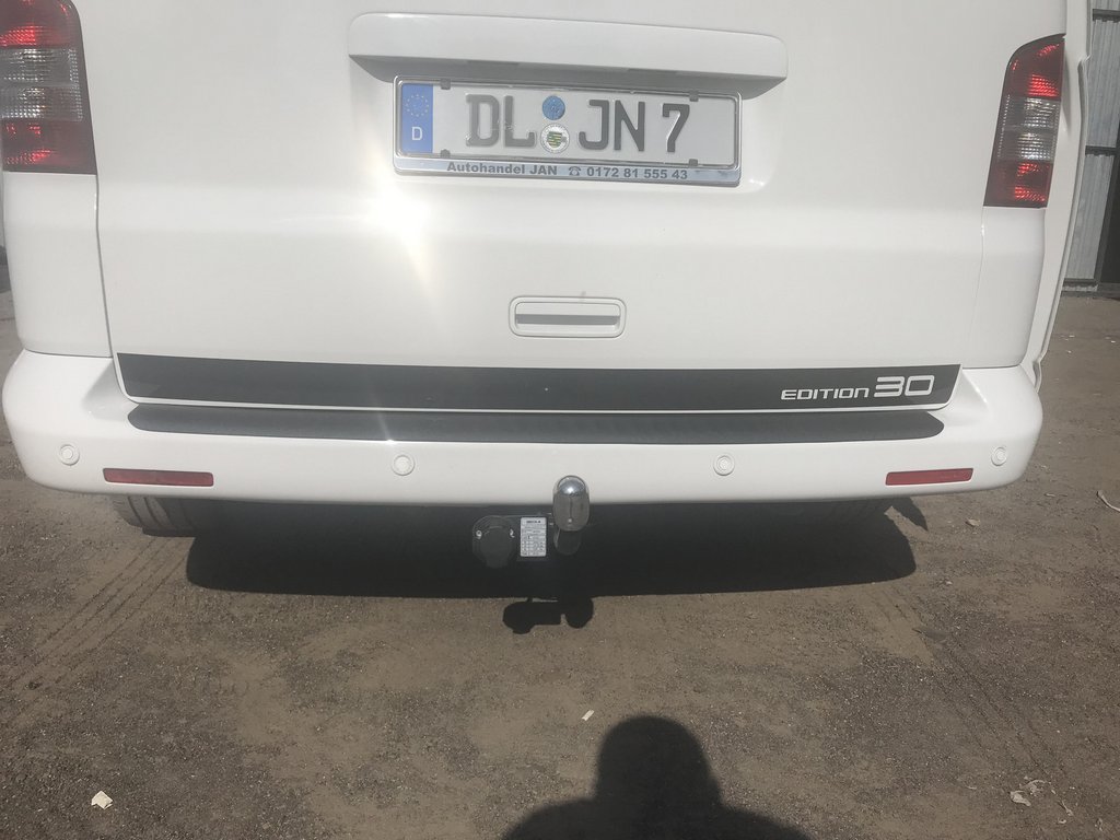 Накладка на задній бампер із загином (ABS-пластик) Матова для Volkswagen T5 Caravelle 2004-2010 рр
