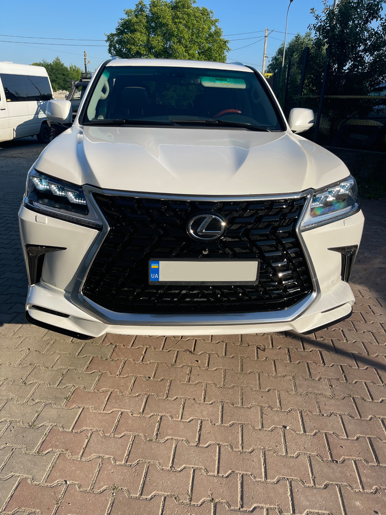 Комплект обвісів (TRD-Sport 2021-2022) Білий колір для Lexus LX570/450d