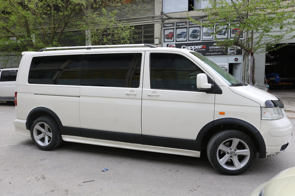 Комплект молдингів і арок (11 деталей) 1 двері, Довга база для Volkswagen T5 Caravelle 2004-2010 рр