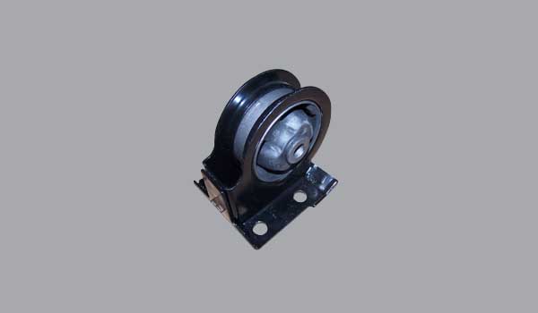 Подушка двигуна передня Chery QQ