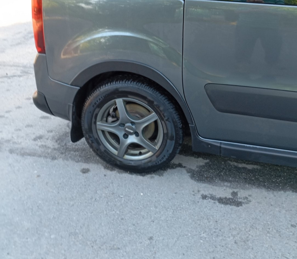 Накладки на арки (4 шт, чорні) 1 бічні двері, Пластик для Citroen Berlingo 2008-2018 рр