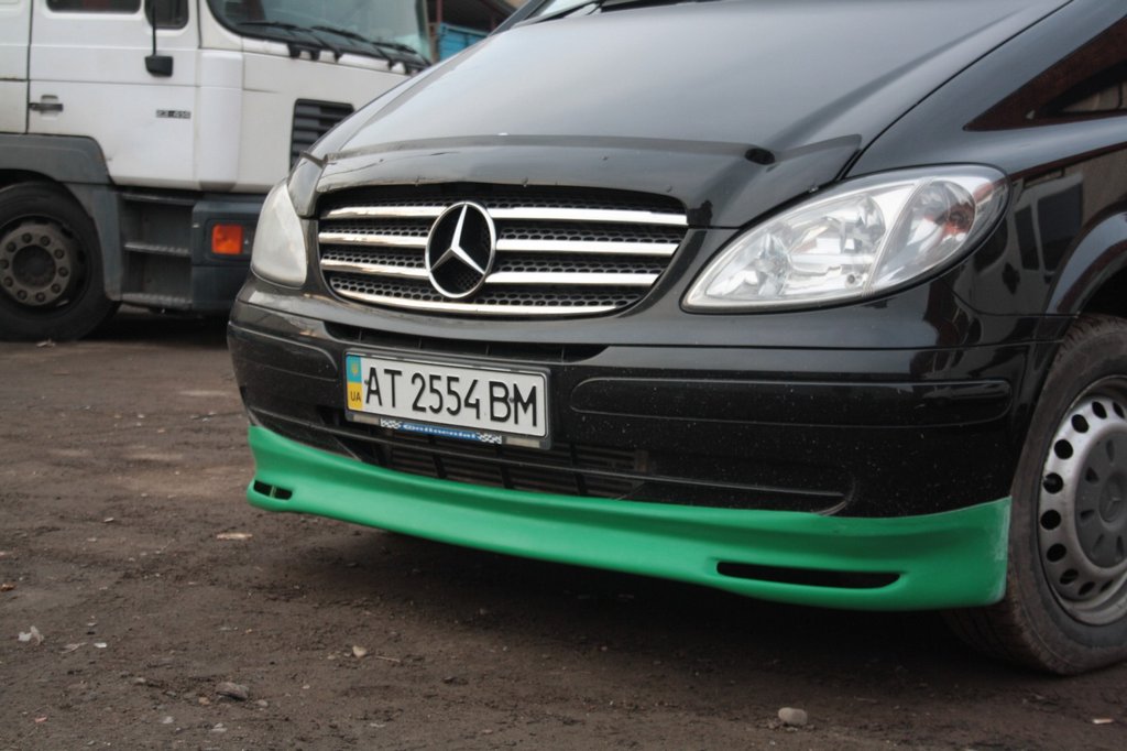 Накладка на передній бампер Brabos Style (під фарбування) для Mercedes Viano 2004-2014 рр