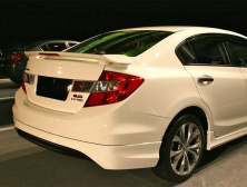 Накладка на задній бампер (під фарбування) для Honda Civic Sedan IX 2011-2016 рр