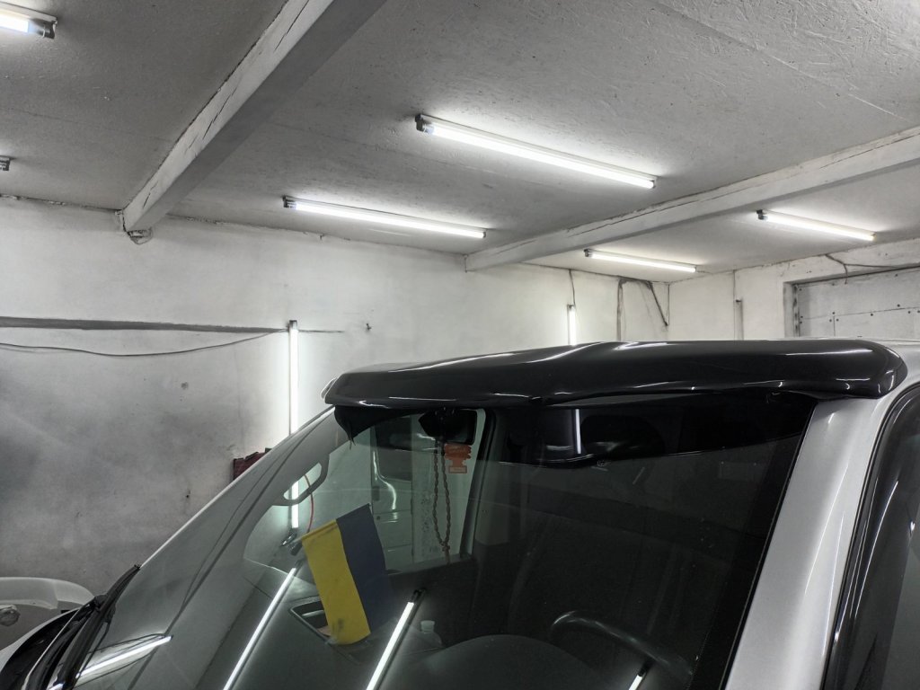 Козирьок на лобове скло (під фарбування) для Volkswagen T6 2015-2024 рр