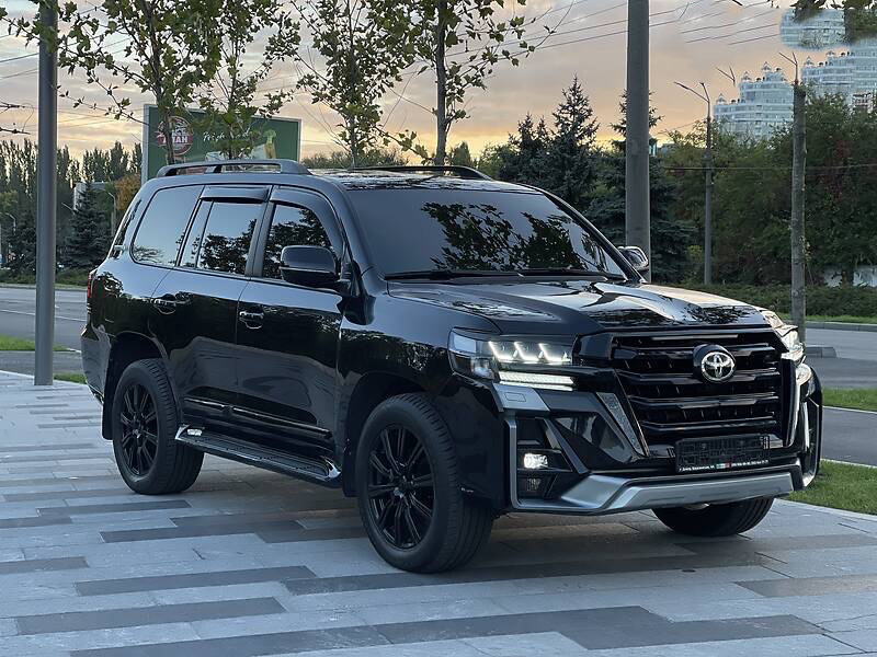 Передні фари 2016-2025 (LX-Design) для Toyota Land Cruiser 200