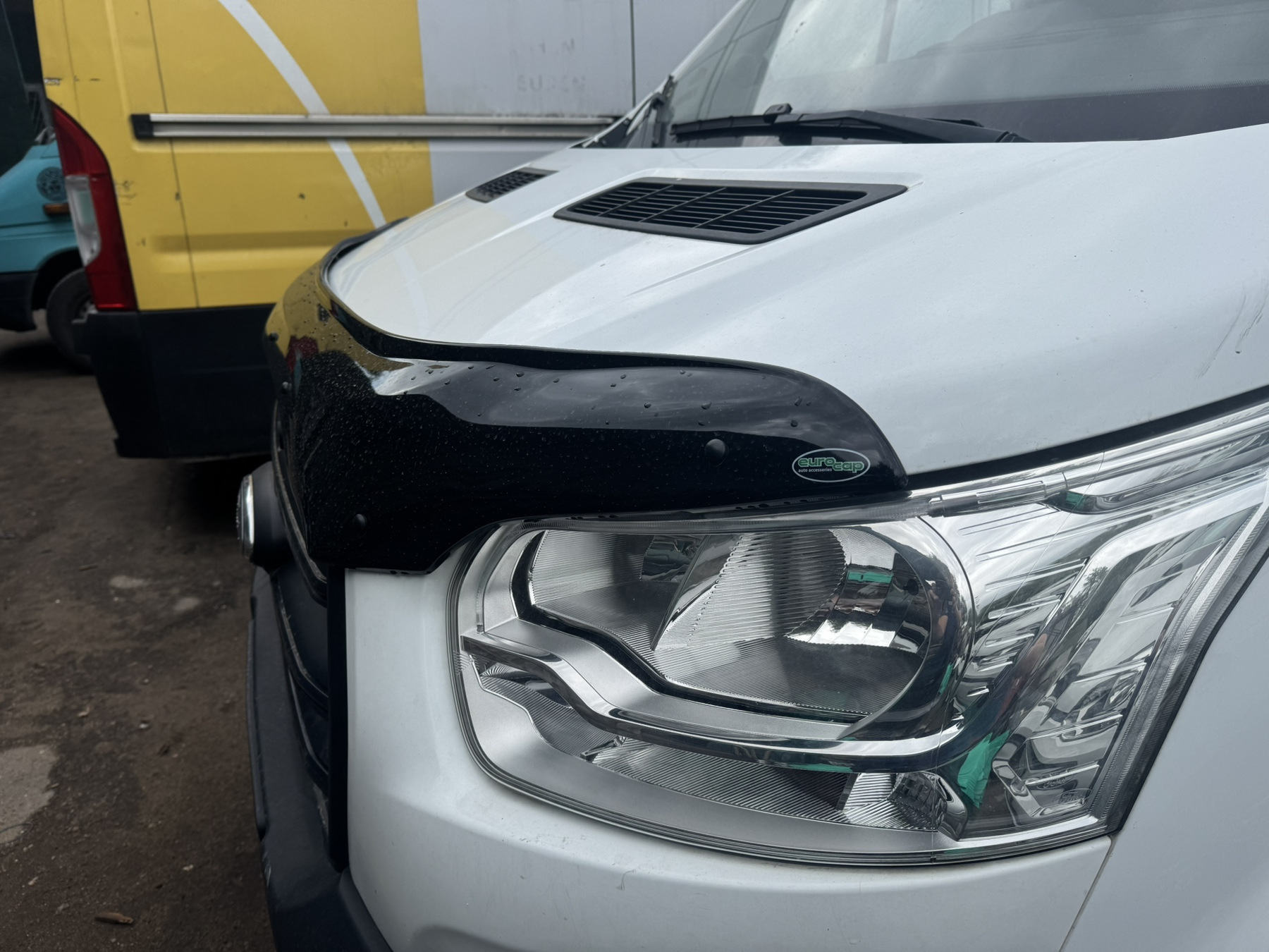 Дефлектор капота EuroCap (2019-2025) для Ford Transit 2014- рр