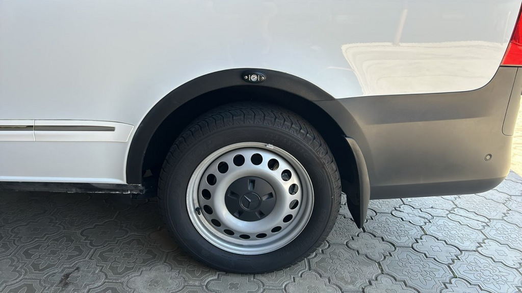 Накладки на арки (4 шт, чорні) для Mercedes Vito/V-class W447 2014- рр