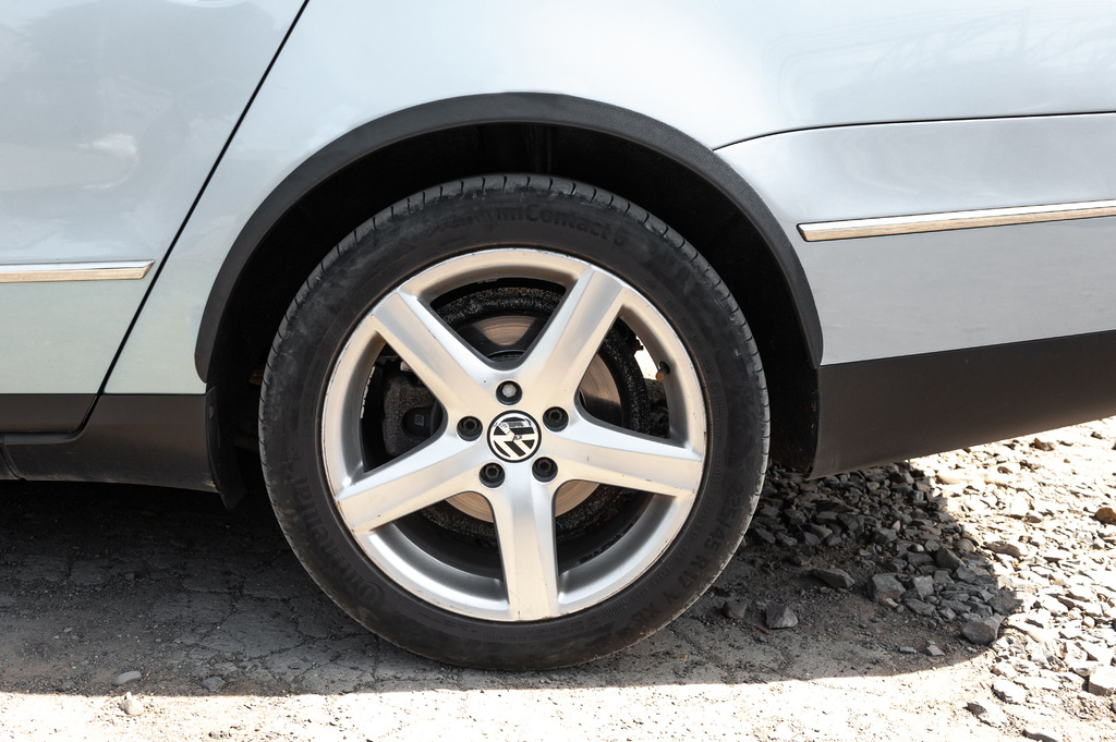 Накладки на арки (4 шт, ABS) для Volkswagen Passat B6 2006-2012 рр