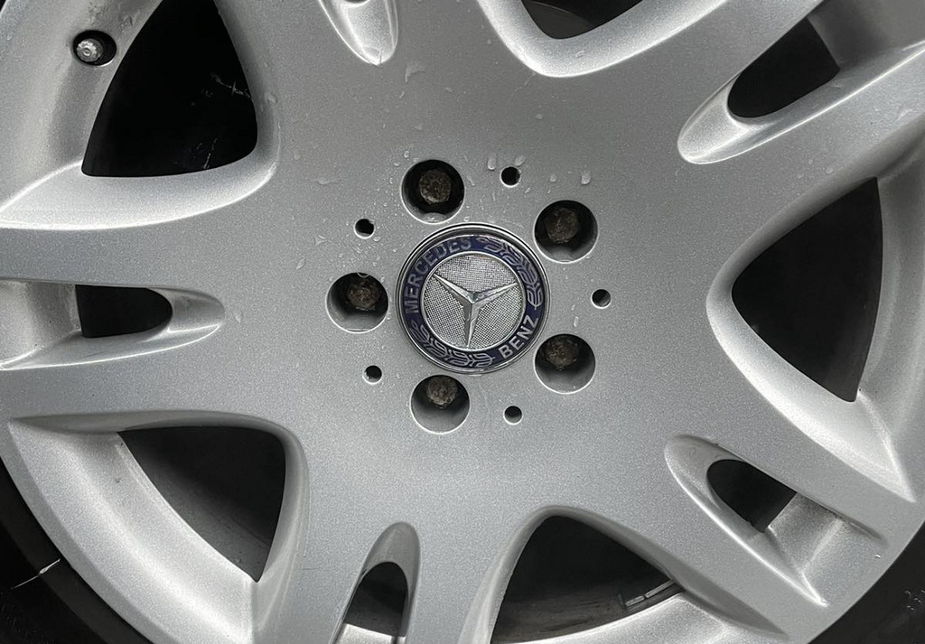 Ковпачки на диски 71/75 мм без кільця (4 шт, сині V2) для Тюнінг Mercedes