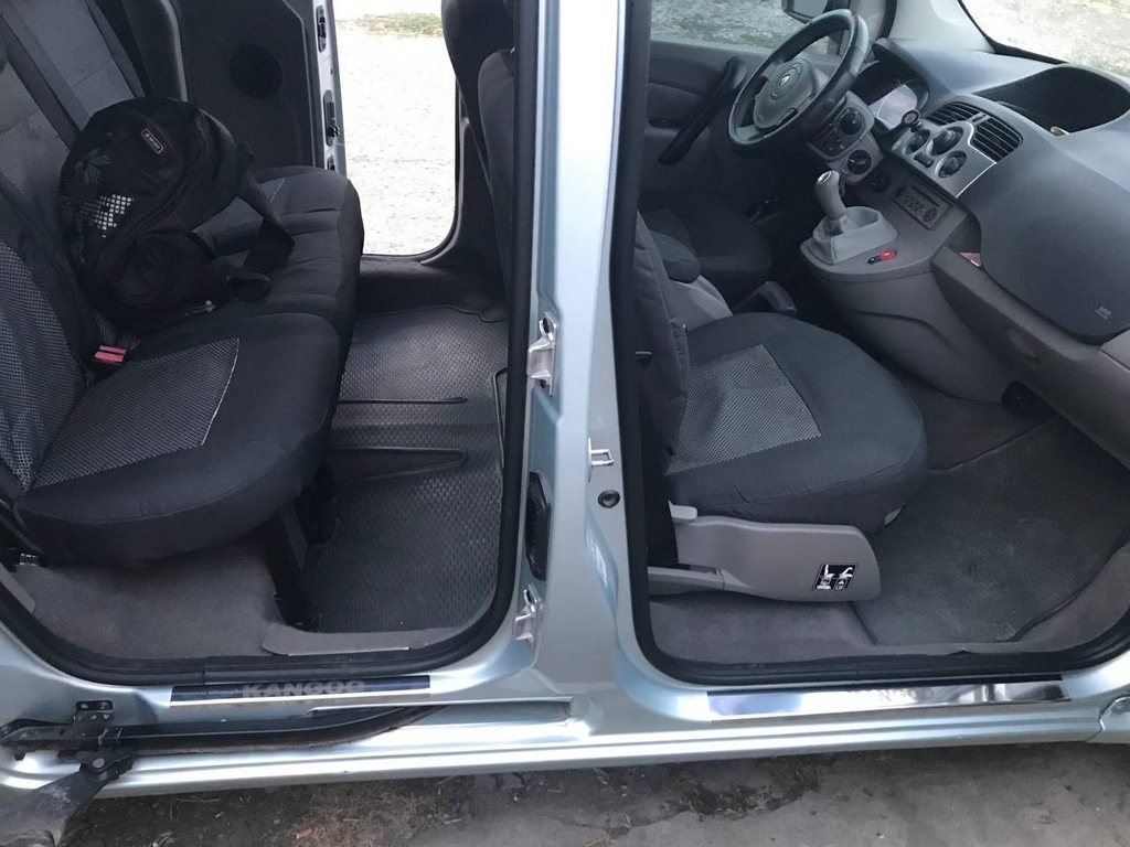 Накладки на пороги Carmos V1 (4шт, нерж.) для Renault Kangoo 2008-2020 рр