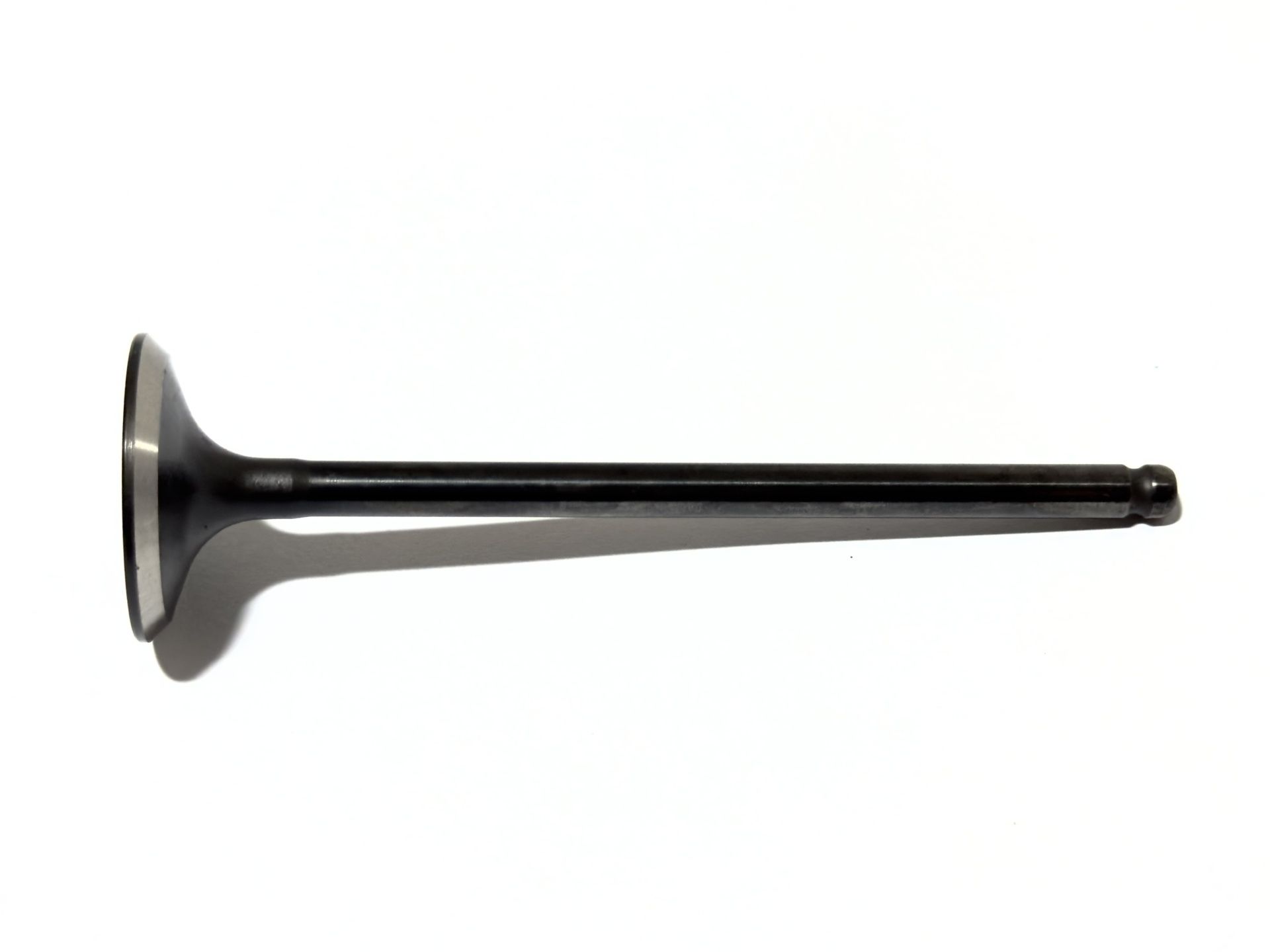 Клапан випускний (1016050985) Geely EC-8 KLM