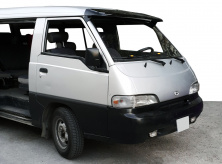 Козирьок на лобове скло (чорний глянець, 5мм) для Hyundai H100