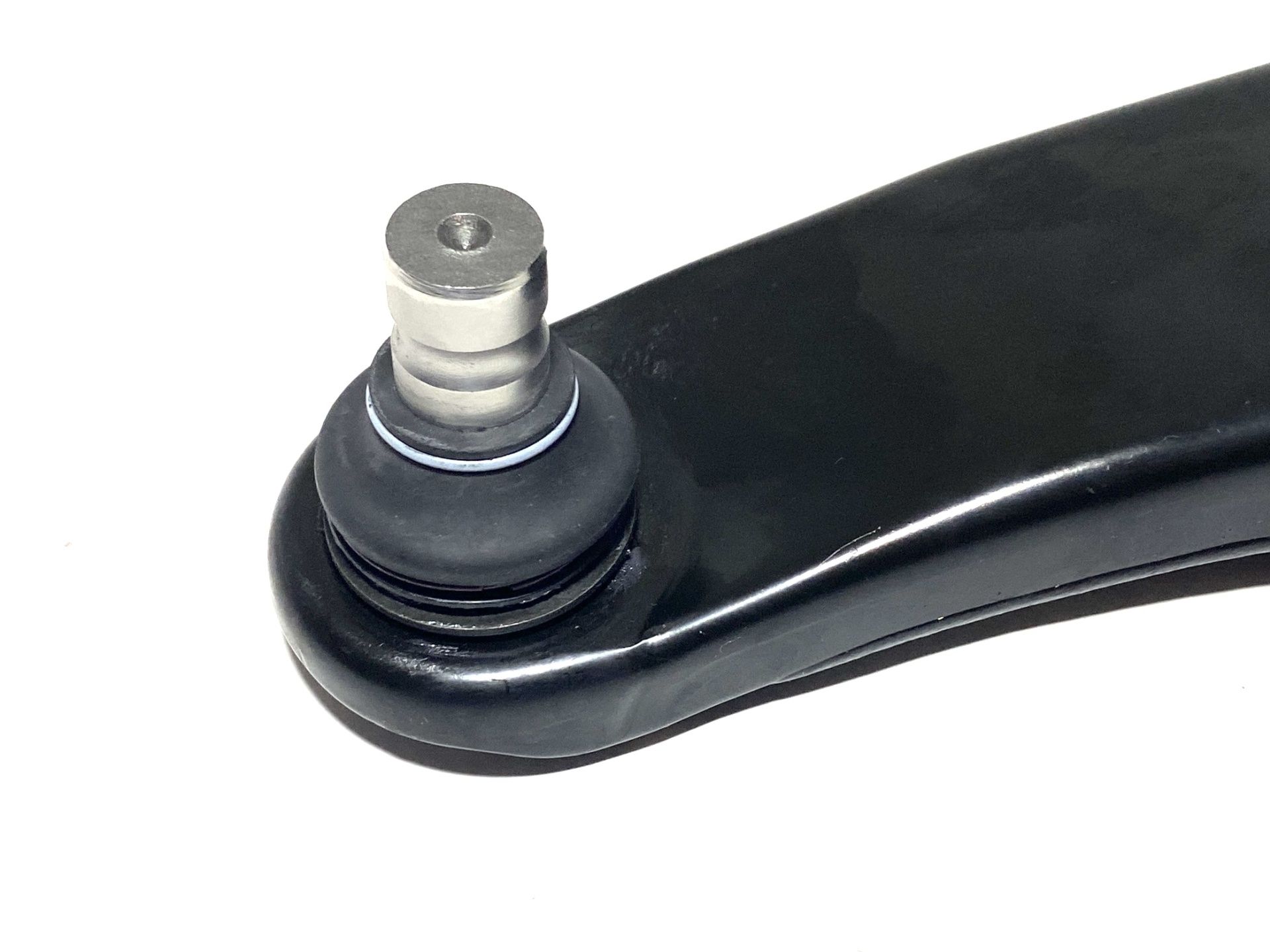 Важіль передній L Chery Elara/E5 ETS