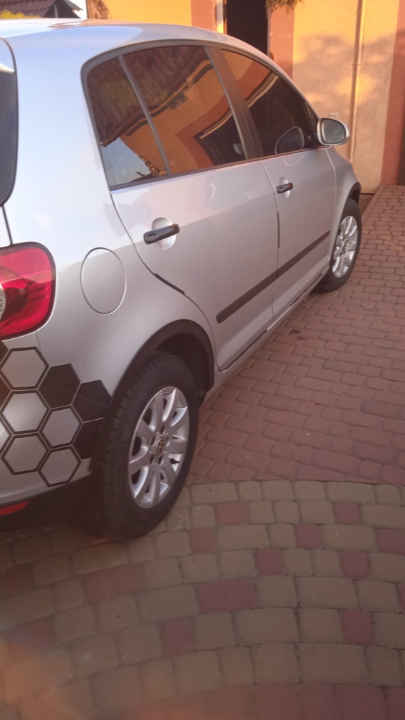 Накладки на арки (4 шт, чорні) для Volkswagen Golf Plus 2004-2014 рр