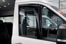 Вітровики (2 шт, HIC) Volkswagen Crafter 2016- рр.